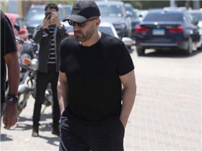 أحمد السقا أثناء خروجه من النيابة