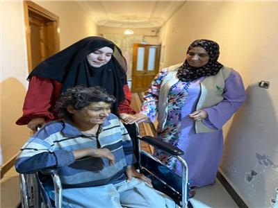 وجوه الخير |زهرة فى قلب الأسفلت «سمر» أعادت الحياة للمشردات