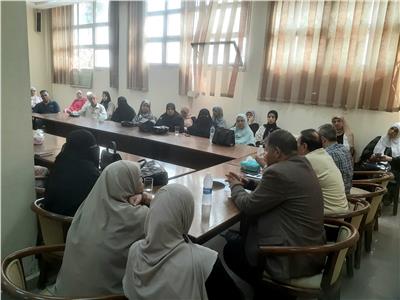 ندوة باعلام العريش  تطالب رجال الأعمال