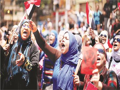 المصريون أول من كشفوا للعالم جرائم الإخوان وأسقطوهم في 30 يونيو 2013