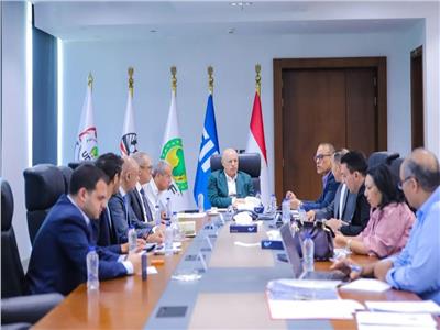 «أبوريدة» يتابع الملفات المليونية.. القضايا الموروثة الأخطر على الجبلاية