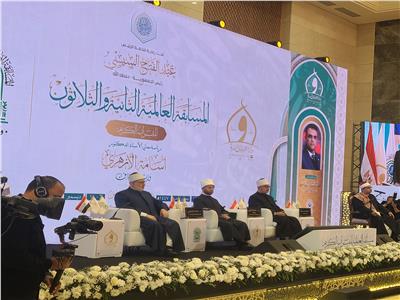 مفتي الديار المصرية: التفاف الأسرة حول مشروع التلاوة يؤكد أن القرآن نور الحياة