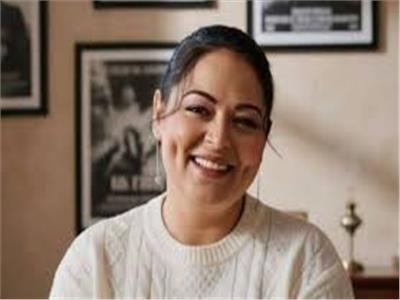  الفنانة نيفين مندور