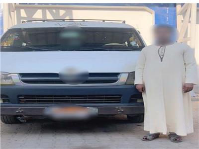 ضبط سائق خالف تعريفة الركوب بسوهاج 