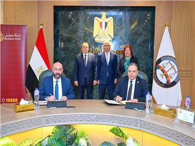 بروتوكولي تعاون بين النيابة العامة وبنك مصر و«I-Score» 