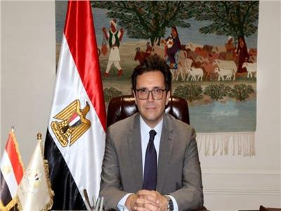  الدكتور أحمد فؤاد هنو