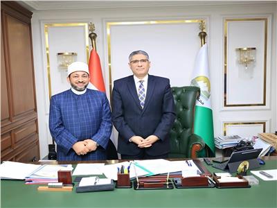 محافظ الجيزة يلتقي مدير عام منطقة الوعظ الجديد