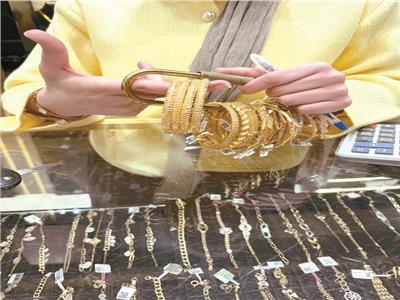 ضباب فى سوق الذهب  ..التهديدات الأمريكية تلقى بظلالها على «المعادن النفيسة»