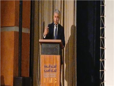شريف فتحي: زاهي حواس أعاد تقديم الحضارة المصرية للعالم
