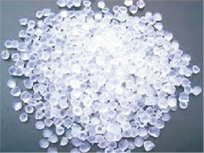 منتج مهم للوثائق المؤمّنة والصناعات البلاستيكية والطبية ..عودة بريق الـ PVC
