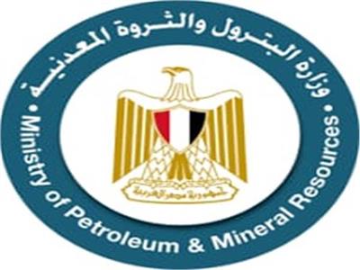 أول تعليق من وزارة البترول بشأن زيادة أسعار البنزين والسولار والغاز الجديدة 