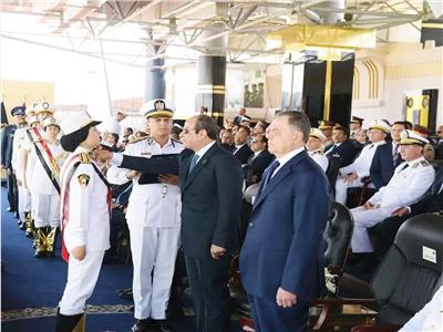 الشرطة النسائية.. تاريخ من الإنجاز والعطاء المستمر