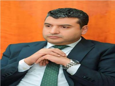 الكاتب الصحفي محمود بسيوني رئيس تحرير جريدة أخبار اليوم