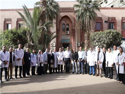 وزير الصحة يتفقد مشروع تطوير مستشفى أم المصريين