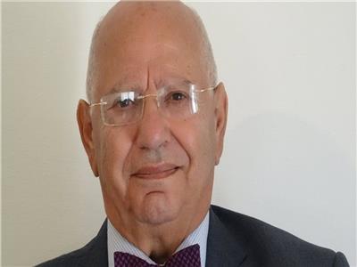 الدكتور ممدوح سلامة