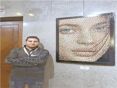 لوحة فنية بالدبابيس الملونة