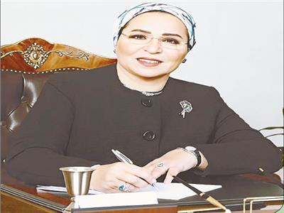 السيدة انتصار السيسى: نثمن عطاء عمال مصر ودورهم فى مسيرة التنمية