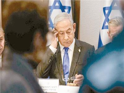 إسرائيل.. حصار نتنياهو بين فكَّى المعارضة ورفض العفو