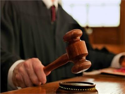 تأجيل محاكمة متهمين في مصرع 3 أشخاص بالإسكندرية 