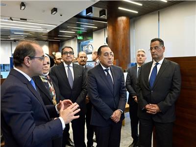 خلال افتتاح مركز للخدمات الضريبية المميزة