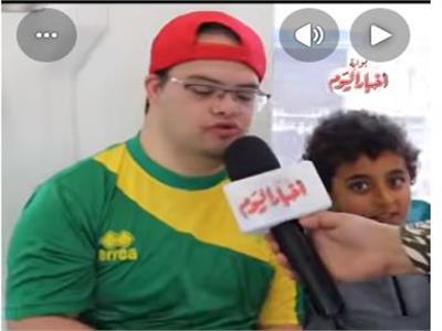 فيديو| شاب من ذوي الهمم يشكر الرئيس السيسي بسبب المونوريل