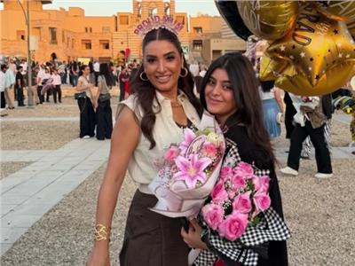 روجينا تحتفل بتخرج ابنتها
