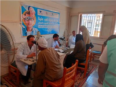 قافلة طبية متخصصة للعيون