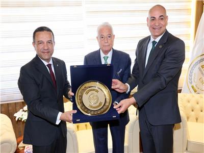محافظ المنوفية