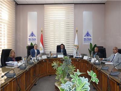 رئيس جامعة بنها
