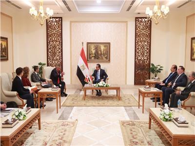 وزير الصحة يلتقي السفير الدنماركي لبحث تعزيز الشراكات في القطاع الصحي