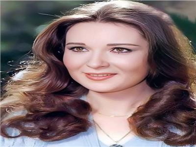 الفنانة المعتزلة نورا 