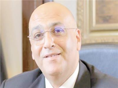 باسل رحمى الرئيس التنفيذى لجهاز تنمية المشروعات المتوسطة والصغيرة
