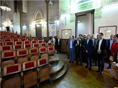 رئيس الوزراء يتفقد المبنى التاريخي للجمعية الجغرافية المصرية