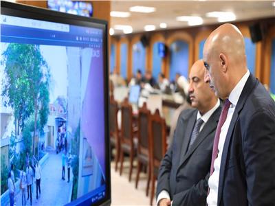 وزير التربية والتعليم يتابع الامتحانات من غرفة العمليات المركزية