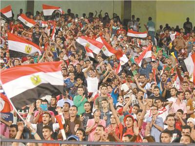 الجماهير المصرية تترشقب أول فوز لمصر فى كأس العالم