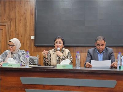 نائب وزير الصحة تتابع تنفيذ الخطة العاجلة للسكان بأسيوط