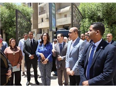 وزيرة الثقافة توجه