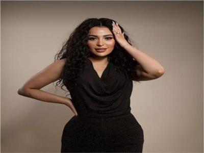  الفنانة بتول الحداد 