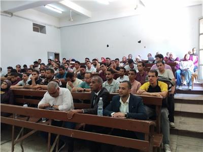 ندوات بجامعة قنا