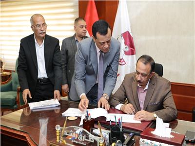 محافظ سوهاج يعتمد نتيجة الشهادة الإعدادية 