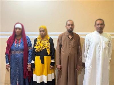 ضبط شقيقين لاتهامهما بالتعدي على شقيقاتهما
