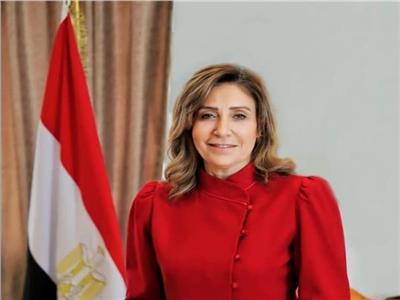 وزيرة الثقافة الأسبق نيفين الكيلاني