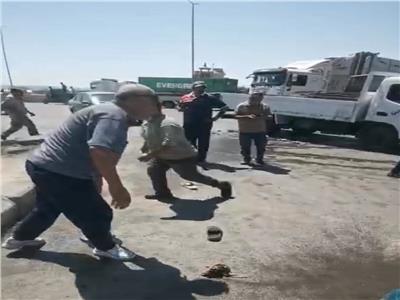 ضبط 6 أشخاص قاموا بالتعدى على حملة إزالة وإصابة مدير الاشغالات بغرب الإسكندرية 