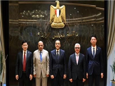 توقيع عقد مشروع شركة "زينيث جروب