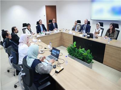  اجتماع لجنة تقييم أداء مديري ووكلاء مديريات الشؤون الصحية