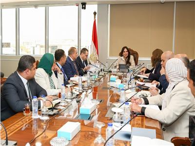 مجلس إدارة صندوق الإسكان الاجتماعي يستعرض الموقف التنفيذي لمشروعات المبادرة 