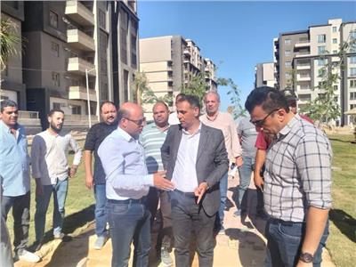  الإسكان تتابع موقف مشروعات الإسكان والبنية الأساسية بمدن الصعيد