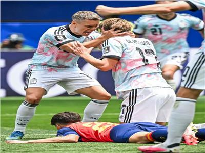 دي كاتيلايير يتعادل لبلجيكا أمام إسبانيا
