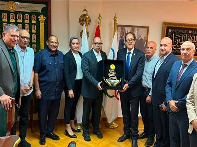 إدريس يستقبل براف