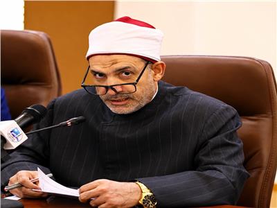فضيلة الدكتور علي عمر